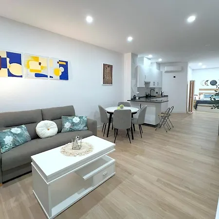 Apartment Evans Realty Bm Lujoso Y Moderno Estudio